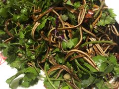 三叶香拌黑豆丝-东北大院·东北菜(三台子店)