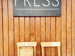 -THE PRESS(复旦大学店)