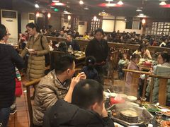 等位区-巴国口福火锅(石桥铺店)