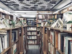 -晓风书屋(大学路店)
