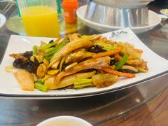 -黄狗猪头肉(运河路店)