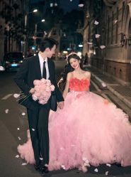 -麦田·婚纱摄影(天河新天地店)