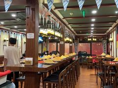大堂-申德勒加油站西餐厅Schindlers Tankstelle(上海外滩店)