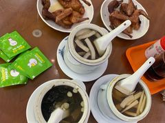 椰子乌鸡汤-煲煲掂风味煲仔饭餐厅(西区店)