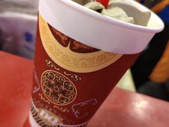 抹茶巴旦木暴风雪-DQ·蛋糕·冰淇淋(苏州中心店)