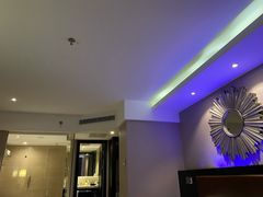 -南京新街口桔子水晶酒店