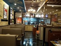 大堂-必胜客(漕宝路店)