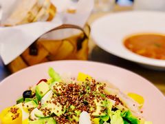 能量牛油果鸡脯黎麦沙拉-乔泰勒JOETYLER西餐厅(曲江店)
