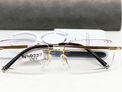 -潘多拉眼镜·蔡司依视路明月(潘家园店)