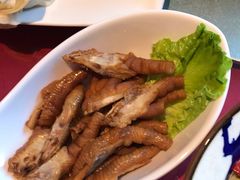 鸡爪-芳草地度假酒店·野炉中餐厅