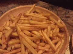 -Helens海伦司小酒馆(津湾广场店)