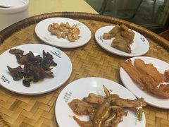 -桥香园云南过桥米线(金马碧鸡店)