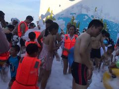 -东湖欢乐水世界