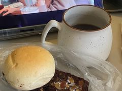 -TIMO COFFEE 阿拉校园面包