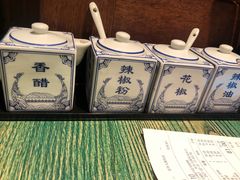 -鑫花溪牛肉米粉(东环大润发店)
