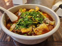 -丽丽三鲜螺蛳粉(田林路店)