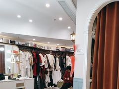-拾光秀照相馆(石家庄勒泰中心店)