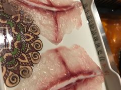 丽江斑鱼片-老牌坊云南鱼豆花火锅(爱建店)