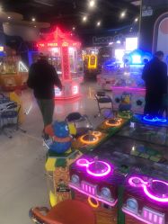 点击看大图 -Lucky Star幸运星&一同潮玩(友阿国际广场店)