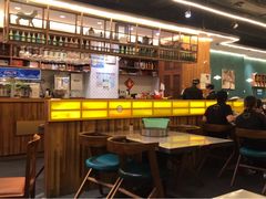 -胡须佬鸡煲四季火锅店(石厦西村直营店)