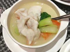 -荣誉国际酒店-云顶旋转餐厅