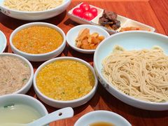 -裕兴记•蟹黄面馆(人民广场店)