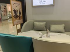 大堂-GODIVA(王府井apm店)