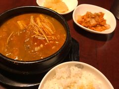 -军硕烤肉·部队火锅(二七万达店)