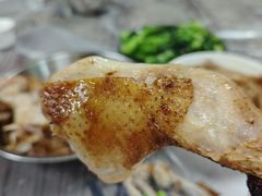 -满記土窑烧鷄波浪山莊
