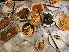 -浩海火燒雲傣家菜(芮欧百货店)