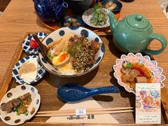 -啢啢茶寮(芳华横街店)
