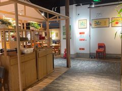 -渝信川菜 · 川味家常菜(财富购物中心店)