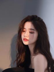 点击看大图 -定格摄影·轻奢定制写真馆