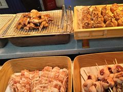 -四囍码头海鲜烧烤自助火锅(外滩南京东路悦荟广场店)