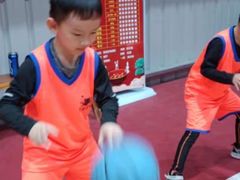 -东方启明星篮球培训(击掌校区)