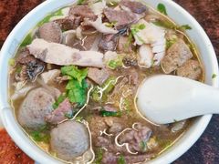 -潮镇老尾牛杂(环城西路店)