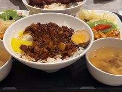 -大食代美食广场(上海中心店)