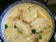 -巴陵全鱼席(湖南老字号汴河街店 )