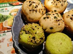 爱经典三拼-鑫震源·苏式大虾生煎(山塘街店)