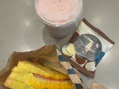 -星巴克臻选(湖滨道店)