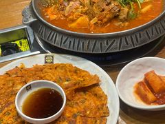 -喇喇排骨火锅·传统韩式脊骨汤(望京西园总店)
