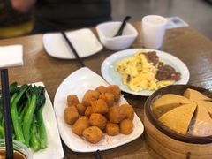 炸鲜奶-点点心港式茶餐厅(南京西路店)