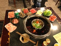 -邓莽子老火锅(中兴路总店)