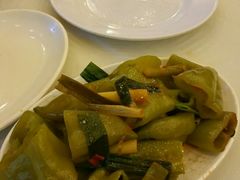 肥肠锅里的青椒-湘肠香火锅店(团结湖店)