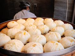 牛肉鲜肉包-李与白包子铺(桐梓林店)