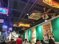 大堂-陈光记烧腊(长寿路店)
