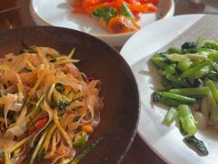 -赶海部落海鲜城(海阳路店)