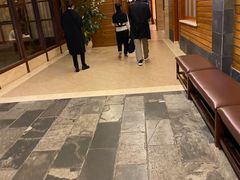 -湖泉半山温泉