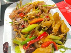 -板凳烧烤(东关街店)