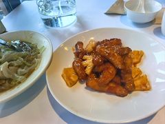 凤梨糖醋里脊-煜丰汴京烤鸭(福彩路店)